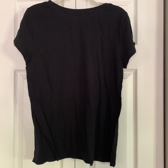 💚Loft t-shirt - Picture 2 of 2